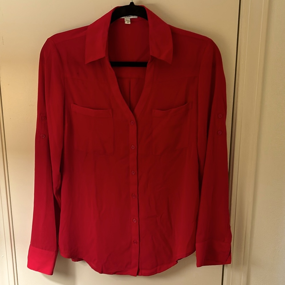 Express button down top. Adjustable sleeves size small. Red
